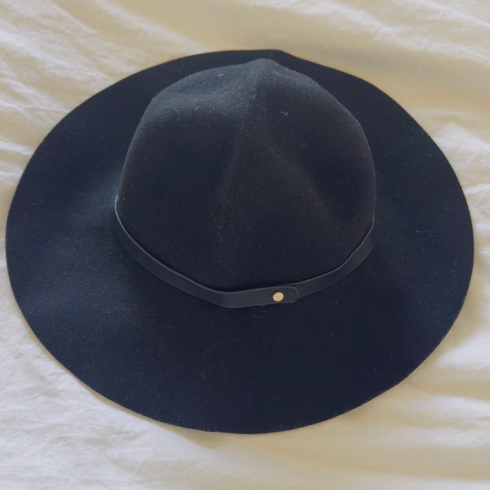 H&M brand new Black Wide wool blend Brim Hat